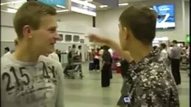 Nainen suostutteli f ...